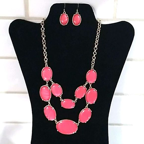 "C" Jewelry - Beautiful Pink/Gold Statement Necklace/Earrings.